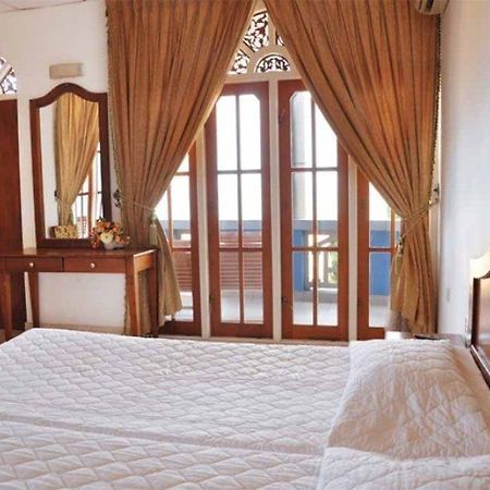 The Reef Beach Hotel Negombo Luaran gambar