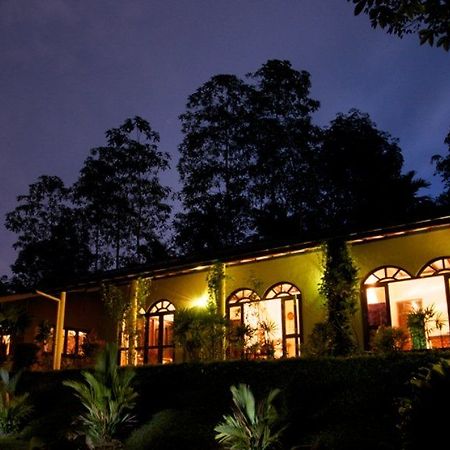 The Reef Beach Hotel Negombo Luaran gambar